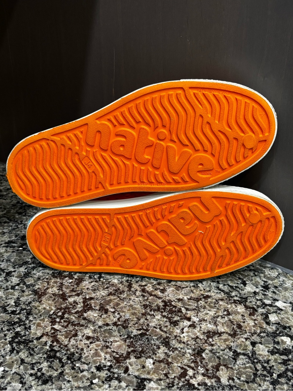 Native Junior Unisex Orange Waterproof Sneakers Size 4 - Picture 11 of 11